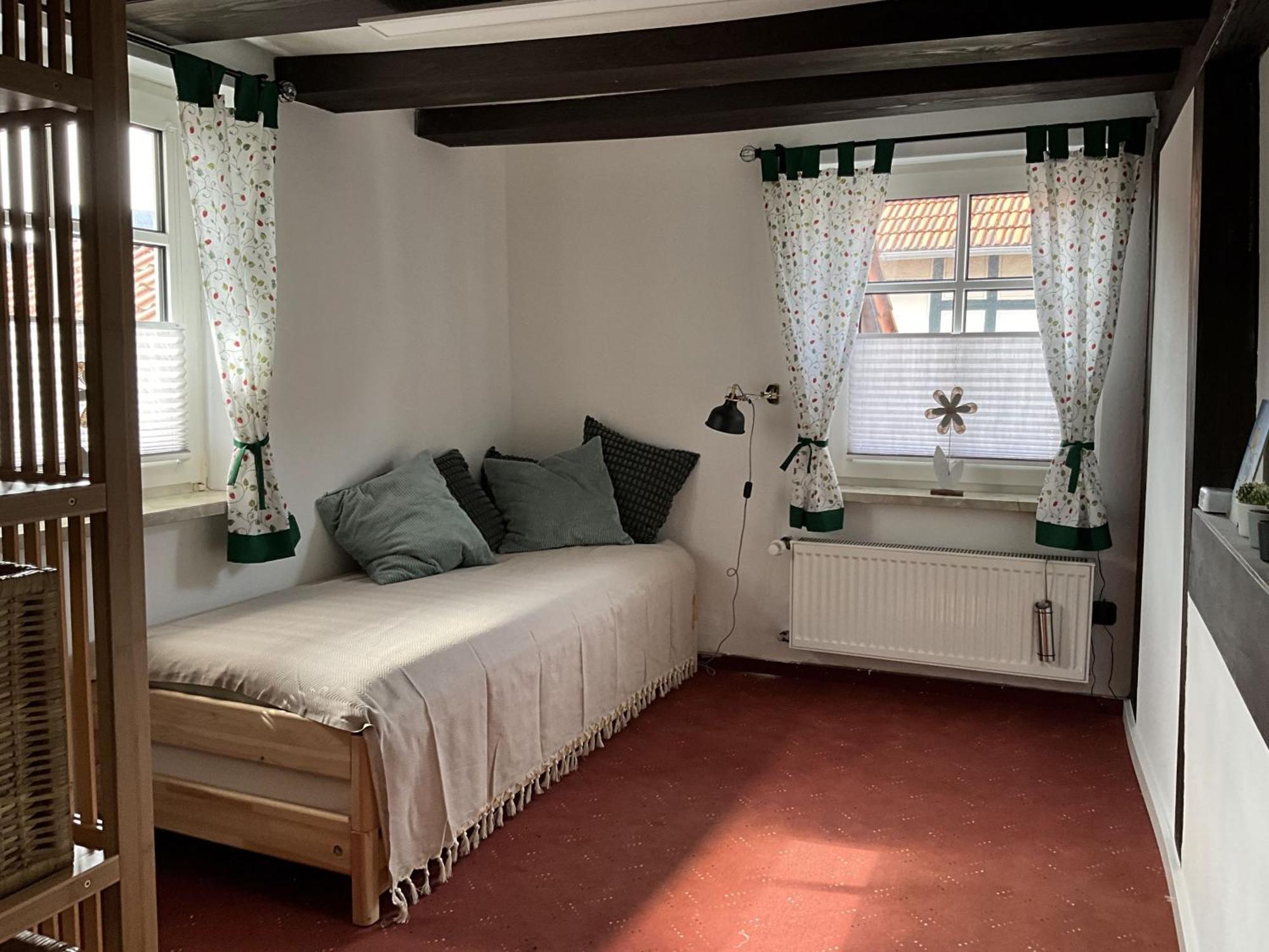 Urig, Gemuetliches Fachwerkhaus Villa Korbach Luaran gambar